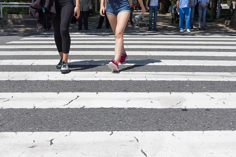 Pedestrians in a crosswalk in a dangerous state